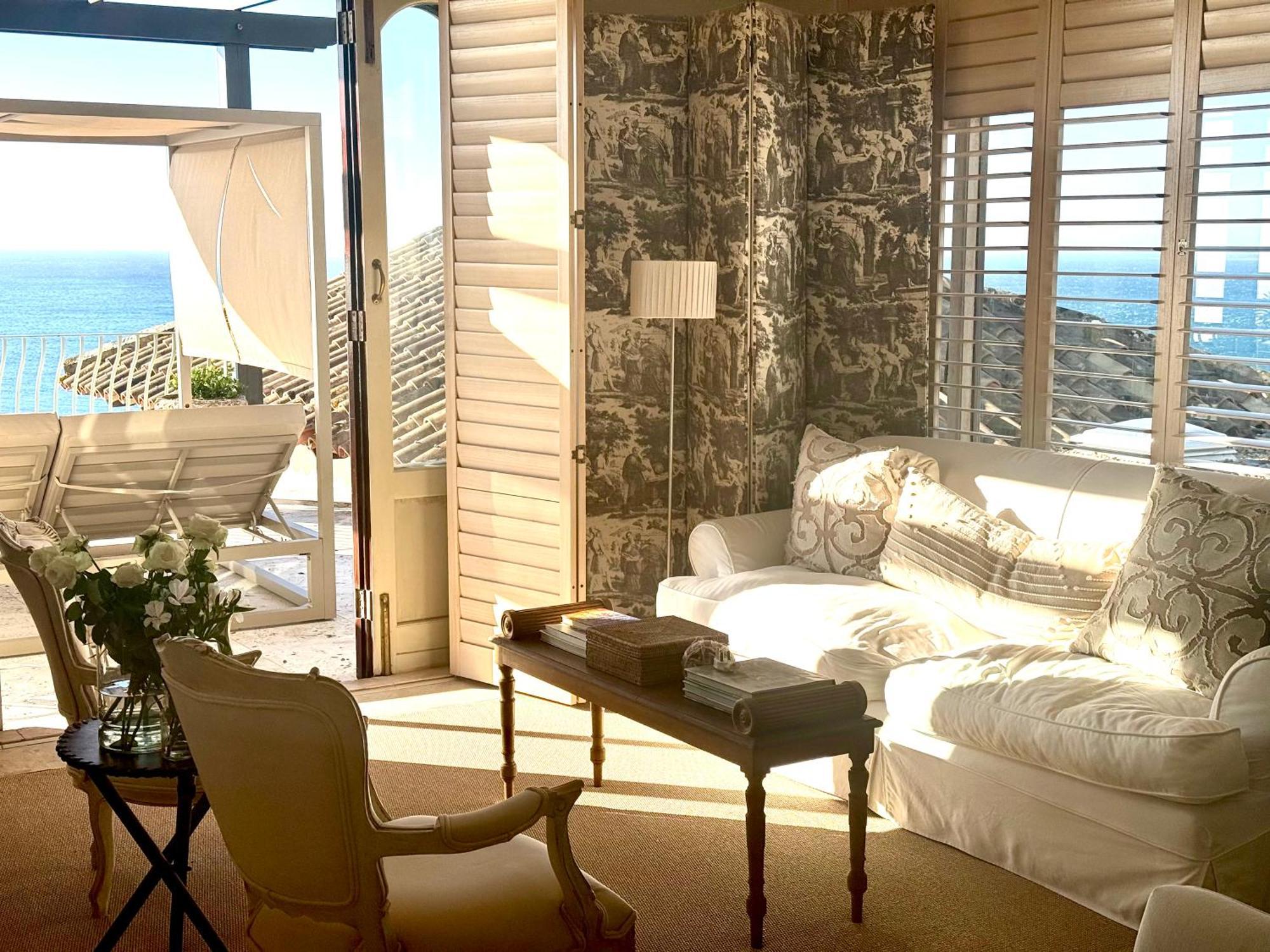 Villa Del Mar - "Luxurious En-Suite Bedroom With Lounge And Stunning Sea View Balcony In Bantry Bay" Kaapstad Buitenkant foto